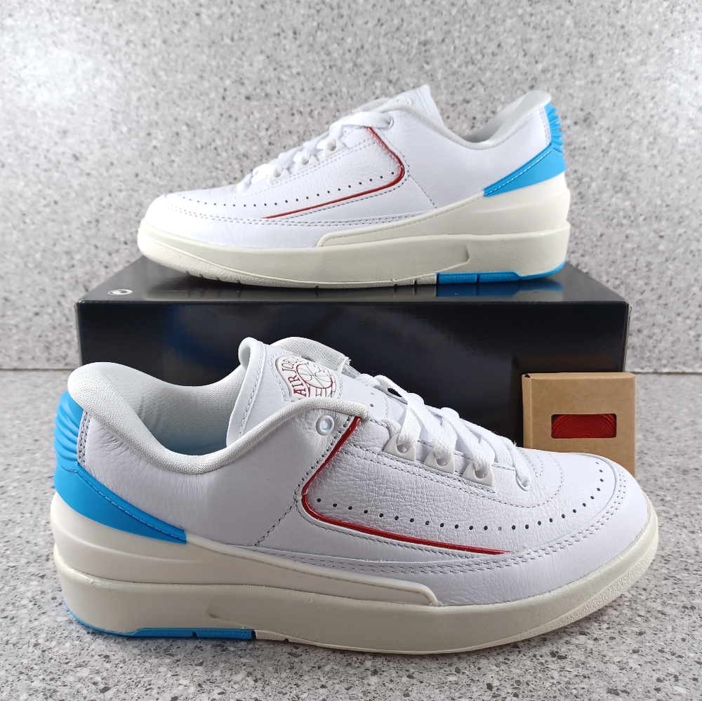 Women's Nike Air Jordan 2 Retro Low 'Unc to Chicago' Sneakers - Size 7.5 Shoes